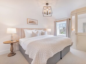 2 bedrooms, free WiFi - 2 bedroom accommodation in Kirkby Lonsdale (Kirkby Lonsdale)