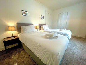 2 bedrooms, free WiFi - George Street Apartment (Oban)