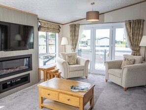 TV - 2 bedroom accommodation in St Andrews (St Andrews)