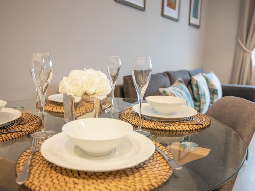 Windsor Castle Apt 4-UKC6406