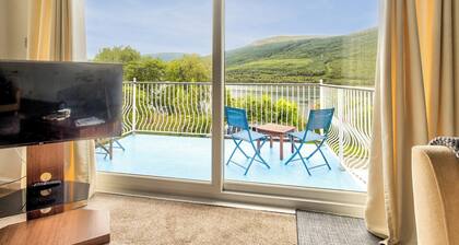 A fantastic large house at the head of Loch Long in the village of Arrochar.