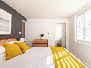 2 bedrooms, free WiFi - 2 bedroom accommodation in Seaview (Seaview)