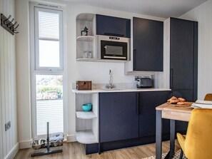 High chair - Rosthwaite - UKC6639 (Windermere)