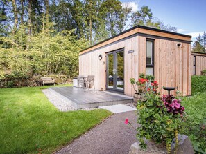 Terrace/patio - Whitbarrow - UKC6642 (Windermere)