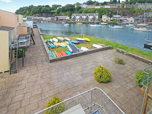 Marina - 2 bedroom accommodation in Porthmadog (Porthmadog)