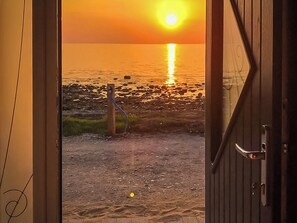 Interior - Captains Beach House (Aberdesach)