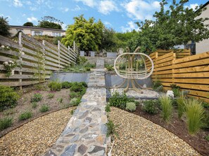 Property grounds - 6 bedroom accommodation in Aberdovey, near Machynllleth (Aberdovey, near Machynllleth)