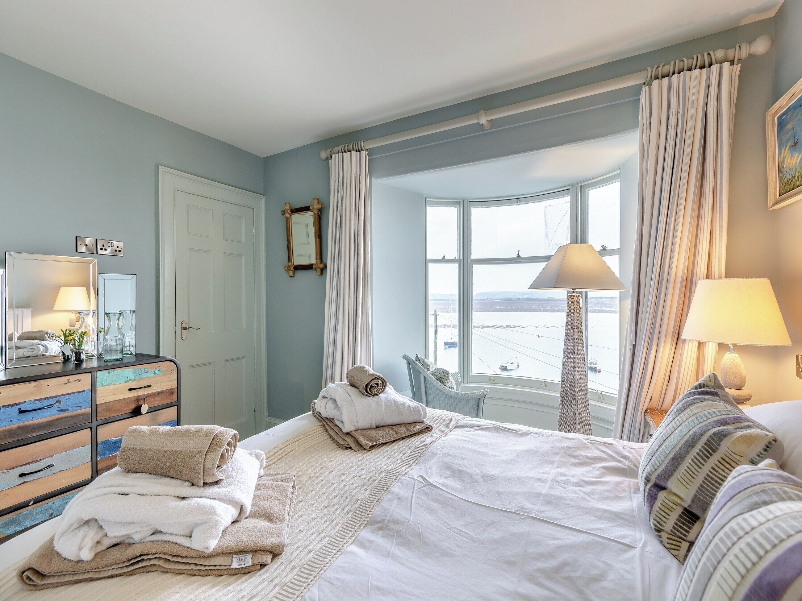 6 bedrooms, free WiFi
