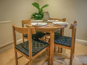 Dining - Chatsworth Apartment No.3 - UKC6336 (Baslow, near Bakewell)