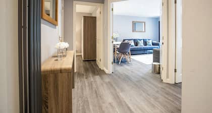 The Larkin - UKC6401