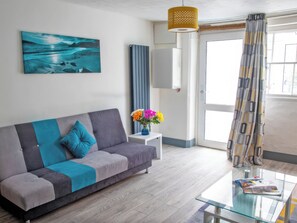 Living area - 2 bedroom accommodation in Barnstaple (Barnstaple)