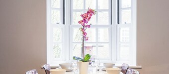 The Huxley - UKC6400