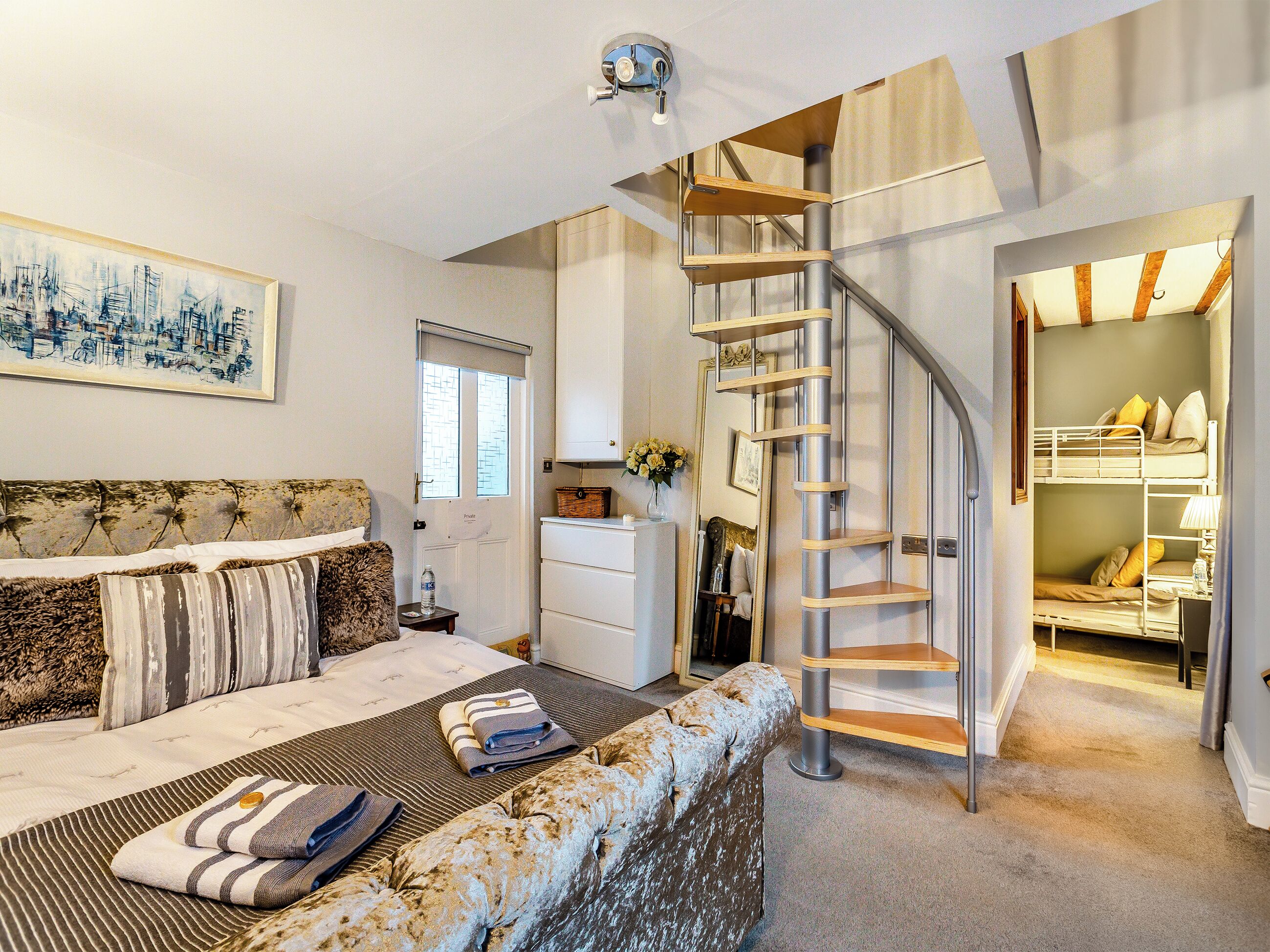 2 chambres, accès au Wi-Fi (inclus)