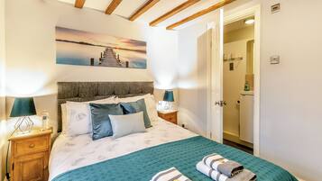 2 bedrooms, WiFi (free)