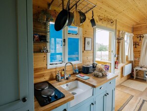 Private kitchen - UK41466 - Bustard Hut (Cholderton, near Salisbury)