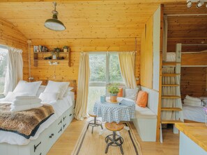 1 bedroom - UK41466 - Bustard Hut (Cholderton, near Salisbury)