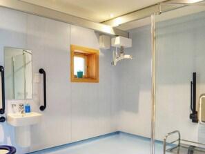 Towels - 2 bedroom accommodation in Lundin Links near Anstruther (Lundin Links near Anstruther)