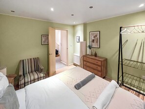 2 bedrooms, free WiFi - 2 bedroom accommodation in Canterbury (Canterbury)