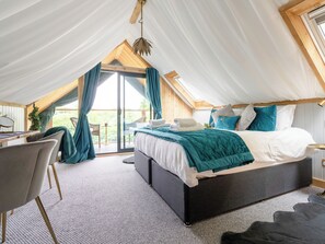 3 bedrooms, free WiFi - Fern Lodge - UK36772 (Chichester)