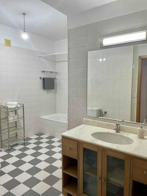Huis, 5 slaapkamers, privézwembad | Badkamer