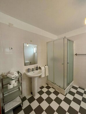 Huis, 5 slaapkamers, privézwembad | Badkamer