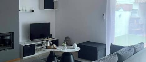 Maison, 5 chambres, piscine privée | Salle de séjour
