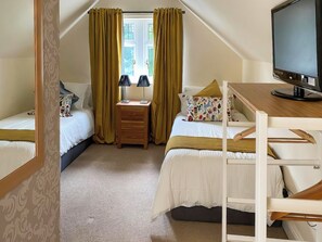 2 bedrooms, free WiFi - Deerview Lodge - UK51044 (Bonvilston)