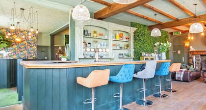 Alderfalls - UK37161