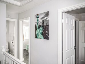 Interior - 3 bedroom accommodation in Barrow in Furness (Barrow in Furness)