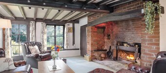 The Gamekeepers Cottage-UK33651