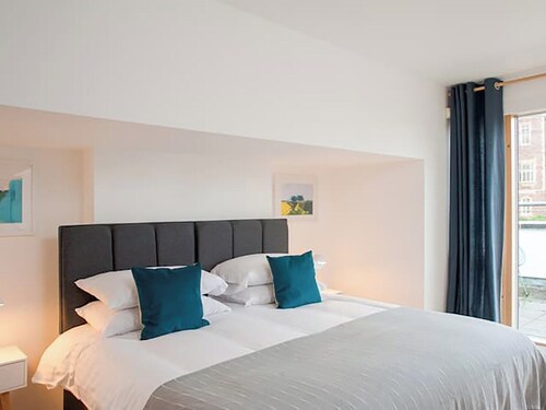 4 chambres à coucher à Clifton, near Bath