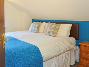 2 bedrooms, free WiFi - 2 bedroom accommodation in Uckfield (Uckfield)