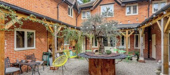 Luxurious comfortable apartment in rural north Hampshire.