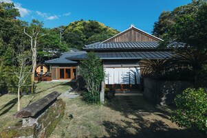 Fachada da propriedade