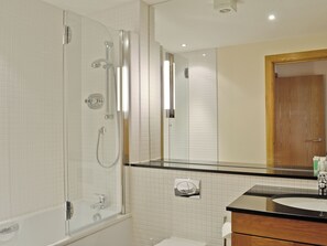 Towels - Links Apartment 24 - UK5144 (Brora)