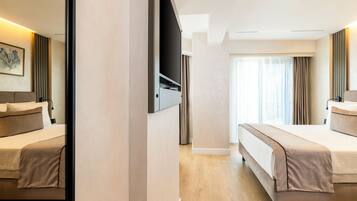 Superior Double Room, City View | In-room safe, desk, soundproofing, free WiFi