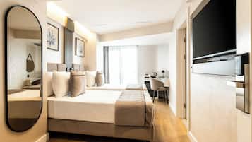 Deluxe Twin Room, City View | In-room safe, desk, soundproofing, free WiFi