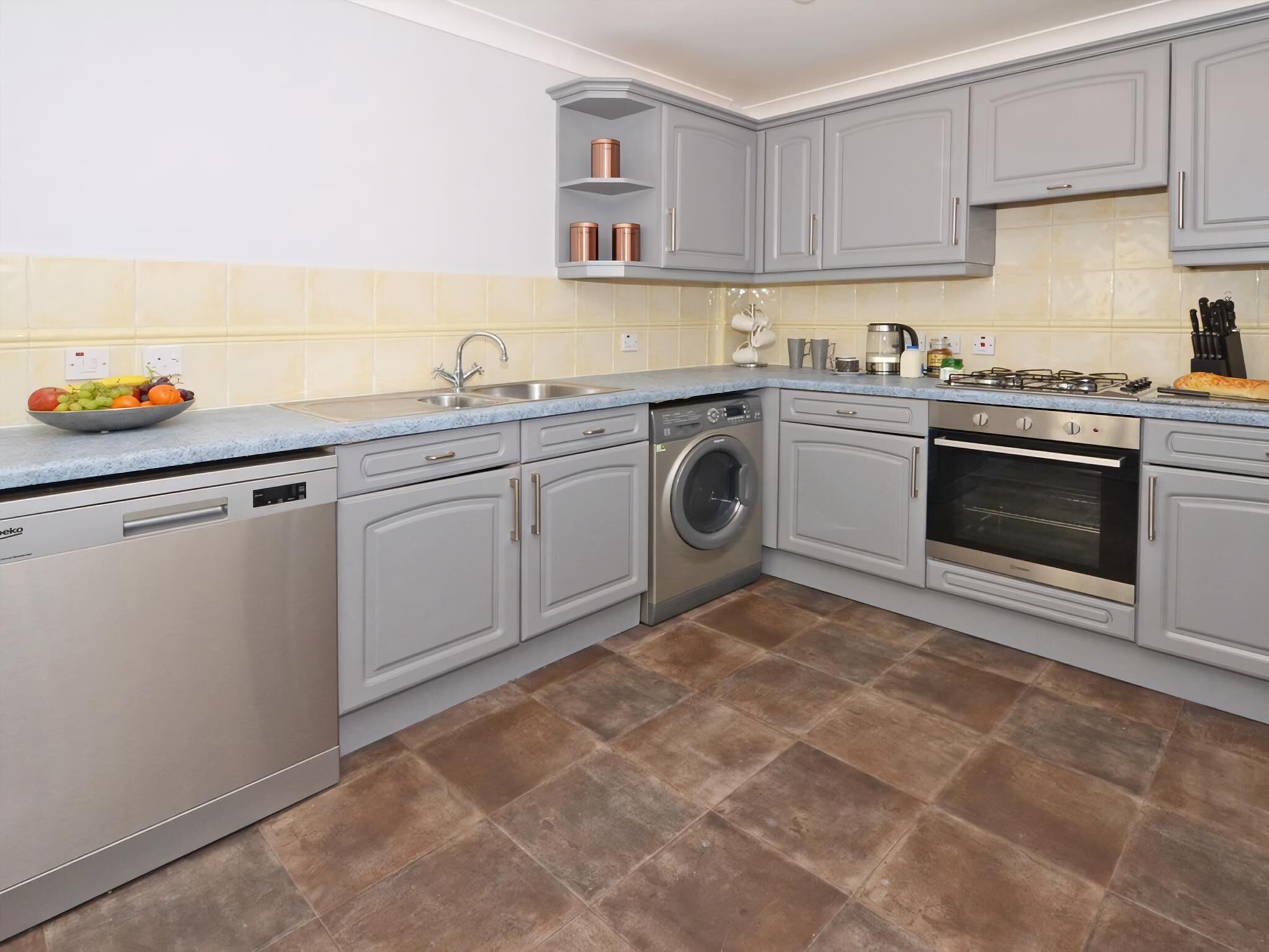 Dishwasher, highchair