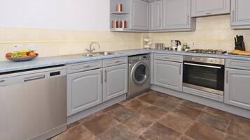 Dishwasher, highchair