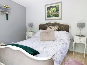 1 bedroom, free WiFi - The Stable at Hilltop Farm (Awbridge, near Romsey)