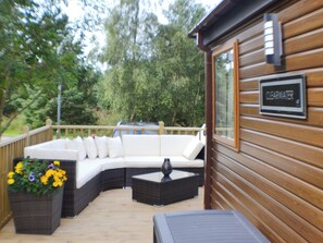 Property grounds - 3 bedroom accommodation in Felton (Felton)