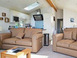 TV - 3 bedroom accommodation in Brynteg, near Benllech (Brynteg, near Benllech)