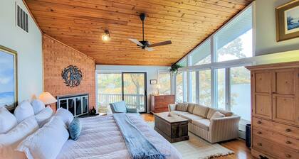 Deep Water Dock & Private Beach! Irvington Home