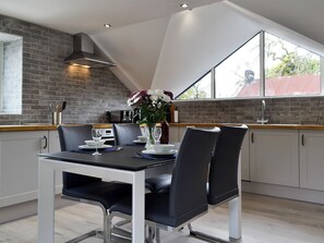 Dining - 3 bedroom accommodation in Plas Cilybebyll, near Pontardawe (Plas Cilybebyll, near Pontardawe)