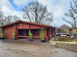 Outdoor dining - Tweed Log Cabin-UK3479 (Felton, near Morpeth)