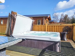 Terrace/patio - Hamilton Lodge - UK3494 (Felton, near Morpeth)