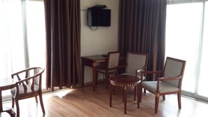 Single Room, City View | Dining - Impress Hotel (Addis Ababa)