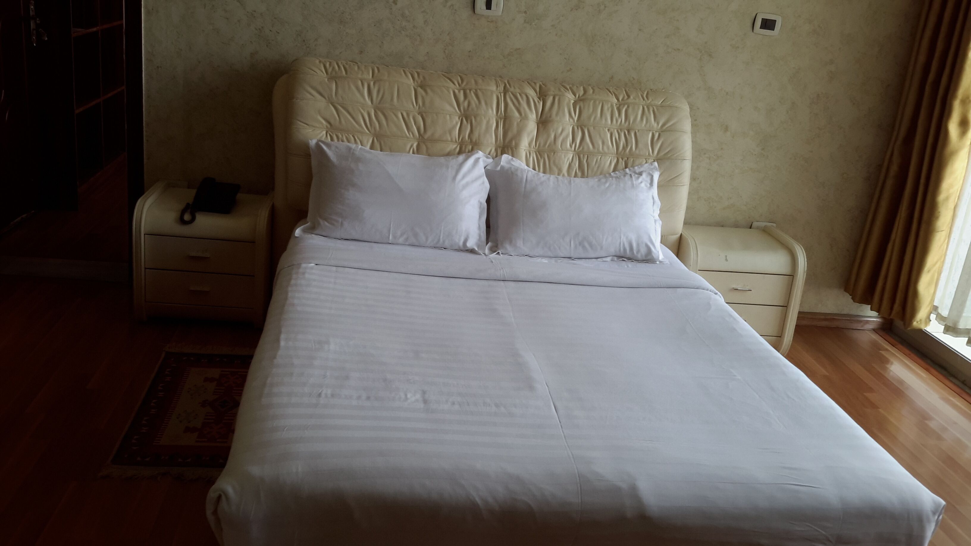 Twin Room | Free WiFi