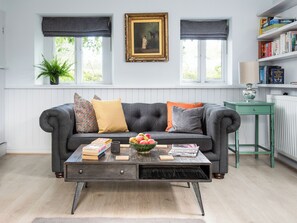 TV, fireplace - Blakey House - UK7027 (Longframlington, near Rothbury)