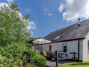 Outdoor dining - The Coach House - UK35246 (Llanfyrnach)